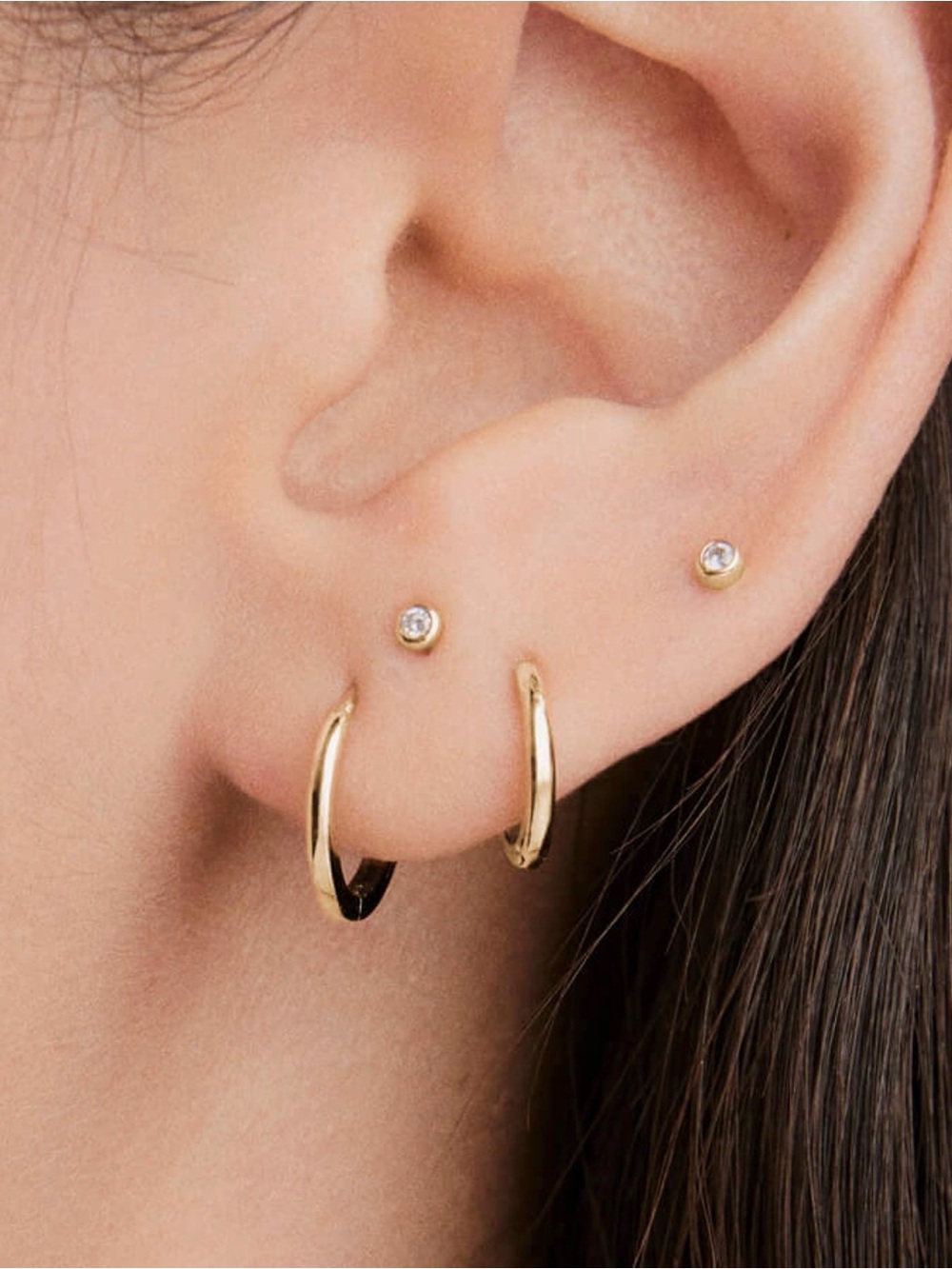 Mejuri Single Tiny Diamond Stud - Picture 2 of 16
